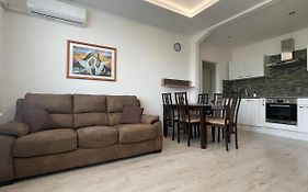 Sag Riazanska Residence 3 Room Free Wi-Fi